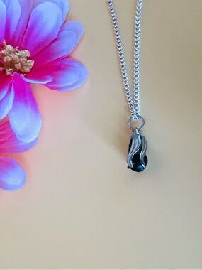 Sterling Silver Black Teardrop Pendant Necklace